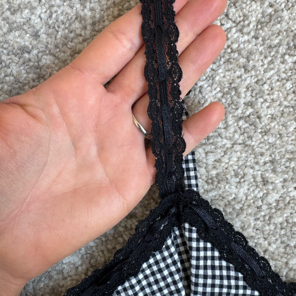 Y2K VINTAGE BEBE Gingham Lace Trim Top Coquette XS - Picture 11 of 12